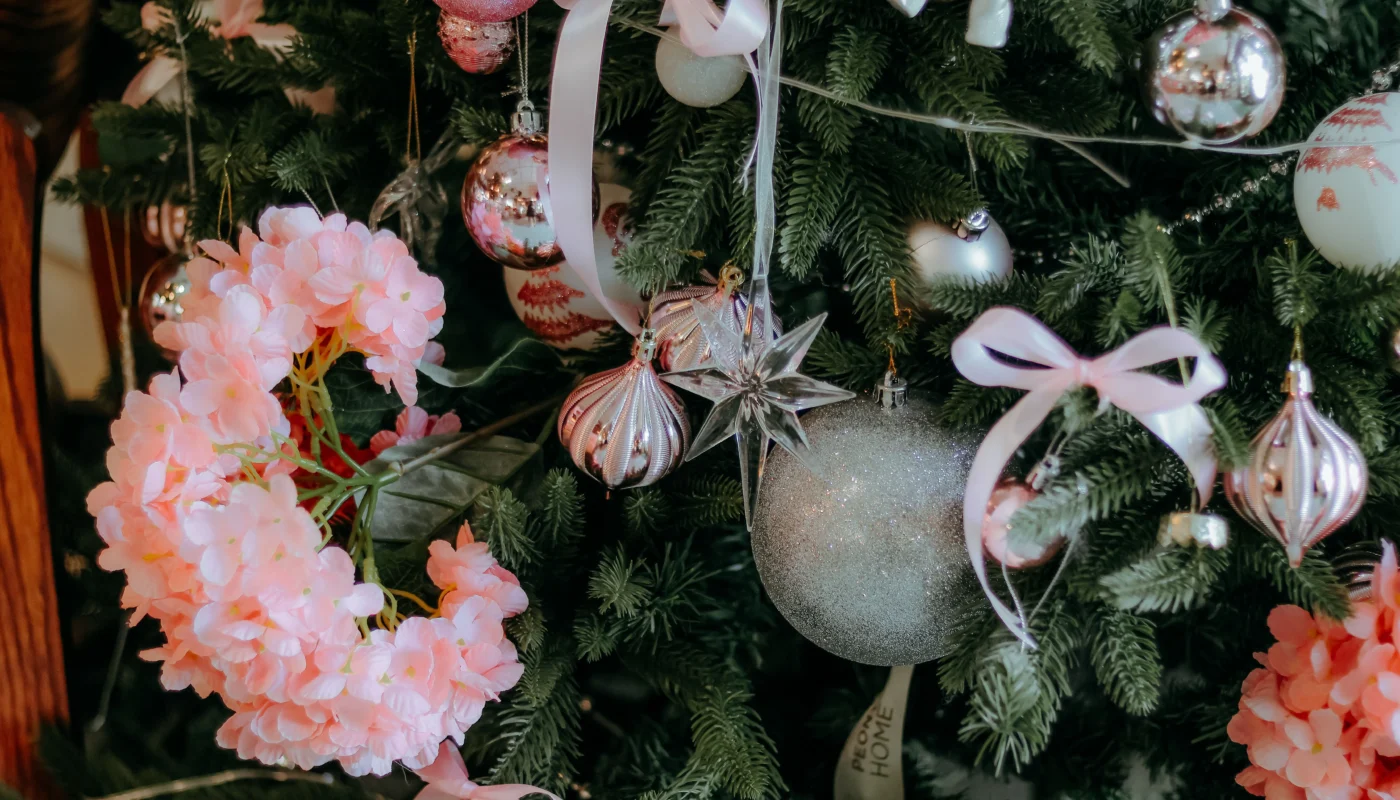 Home Ornaments: Complete Buying & Styling Guide